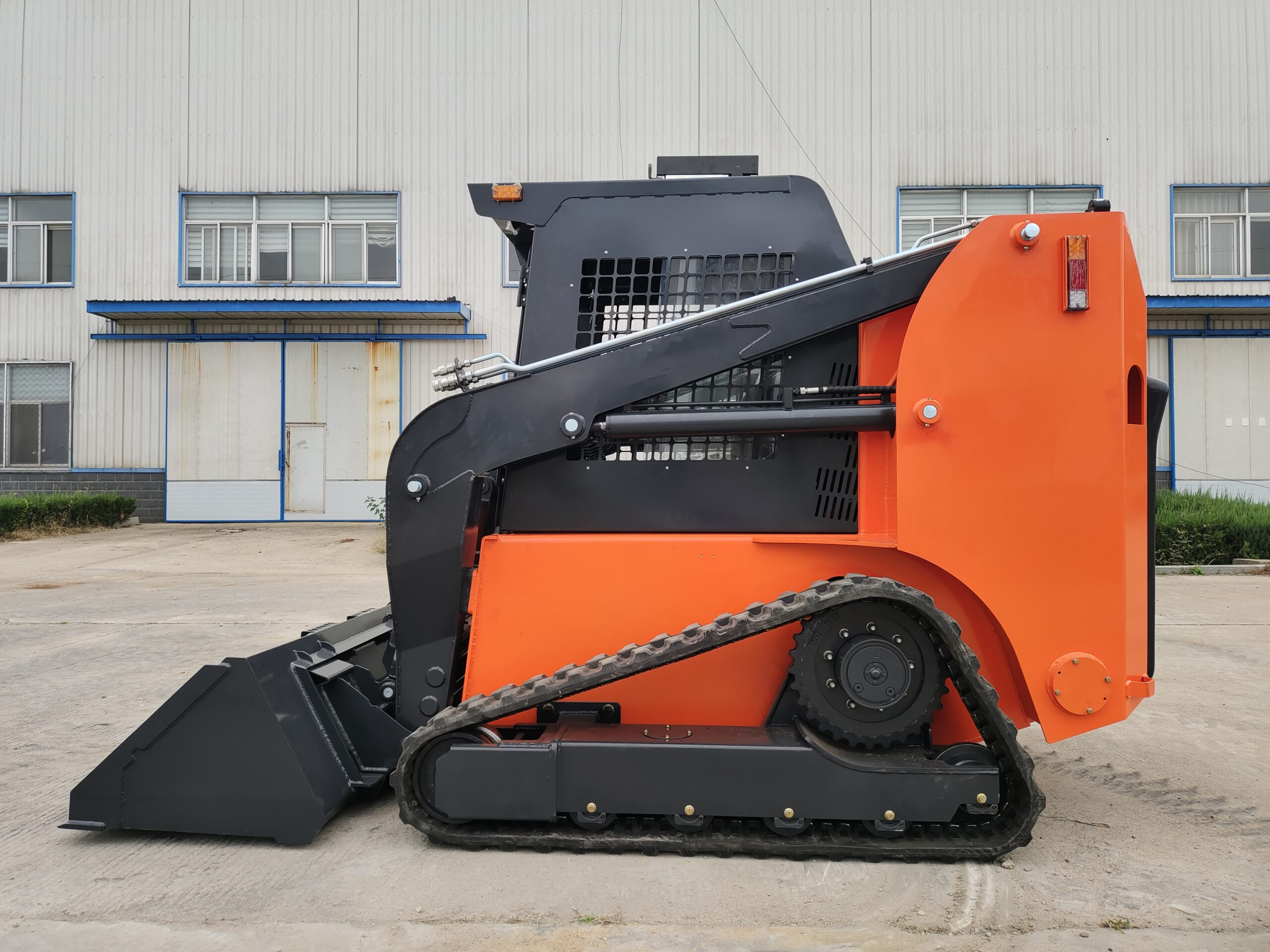 HE65T skid steer loader