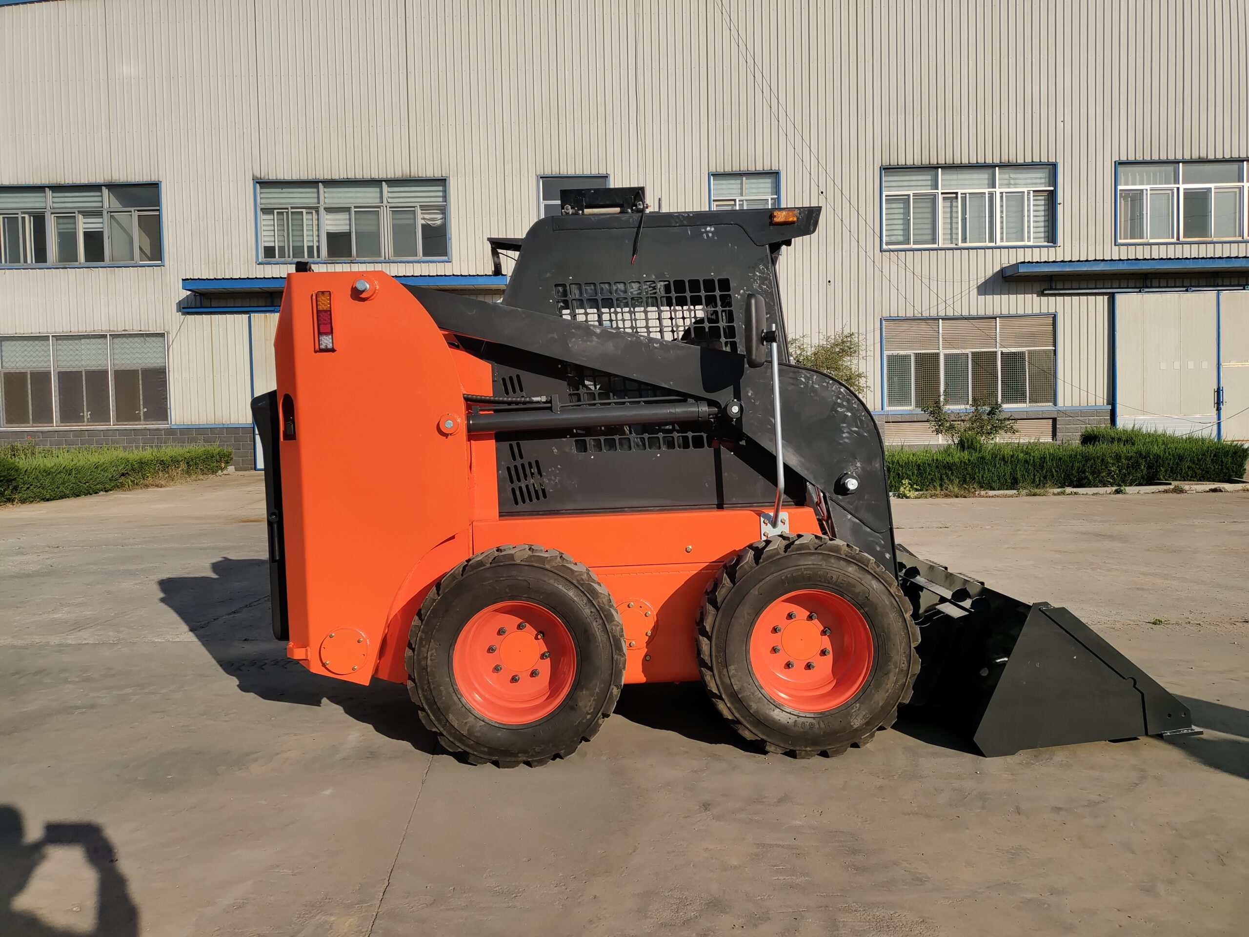 HE65 skid steer loader